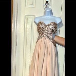 Time to Party Prom, wedding party dress! Sequined spectacular strapless top!